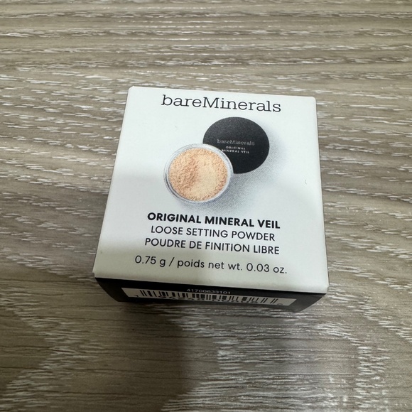 Makeup bundle - Picture 14 of 16